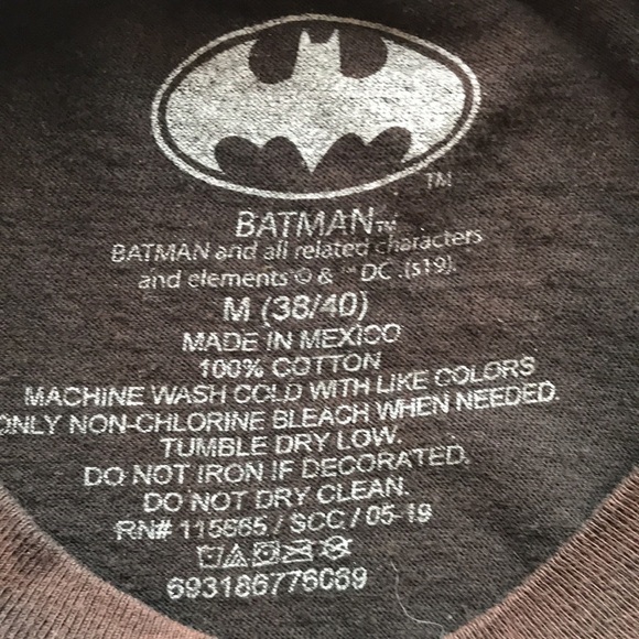 Batman logo brown-black T-shirt, size M - Picture 6 of 6